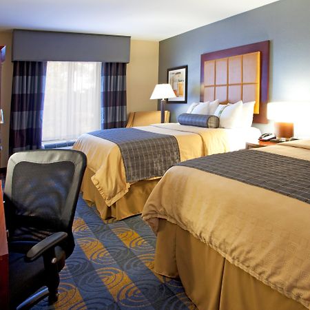 Holiday Inn Hotel & Suites Stockbridge-Atlanta I-75 By Ihg Exteriör bild