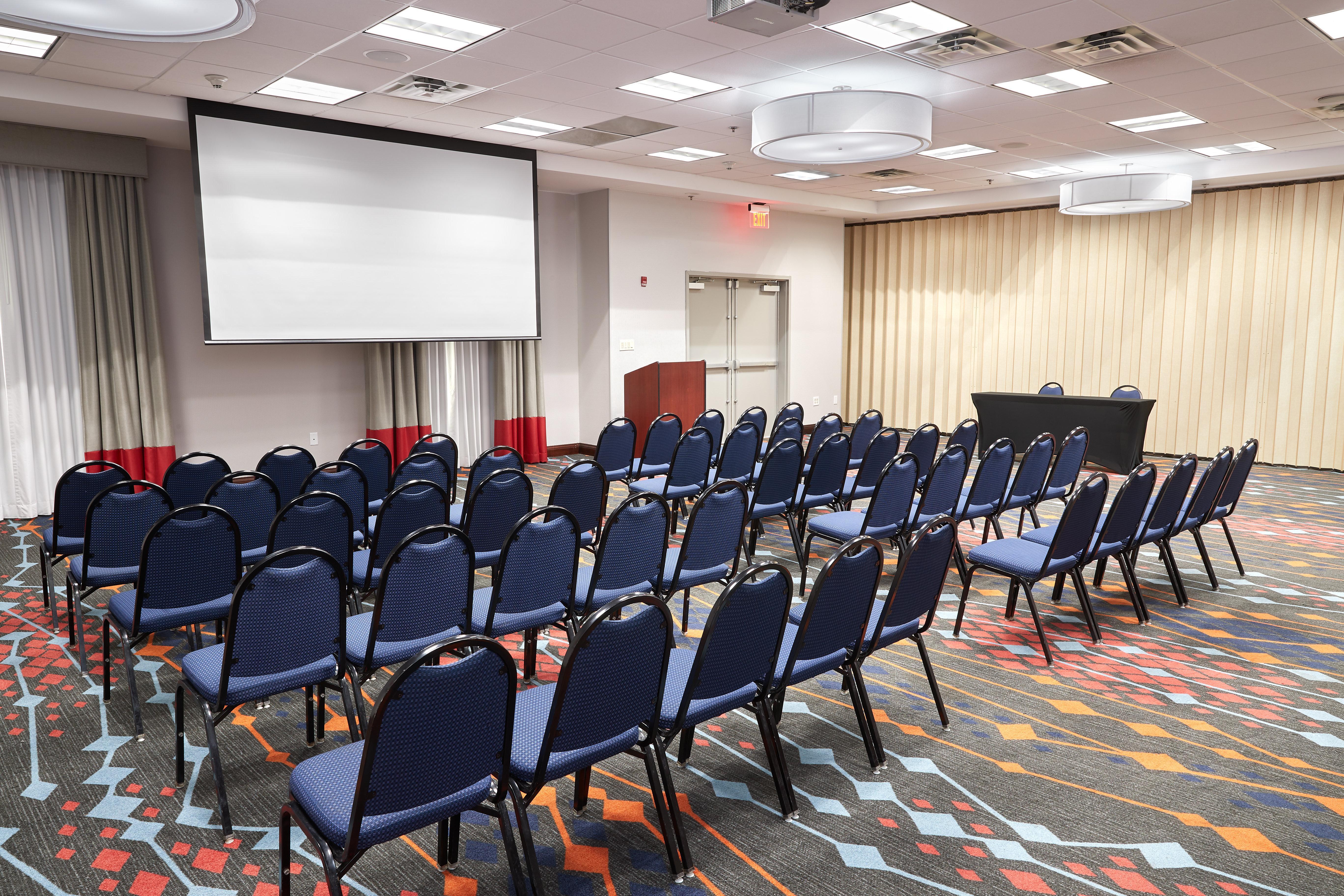 Holiday Inn Hotel & Suites Stockbridge-Atlanta I-75 By Ihg Exteriör bild